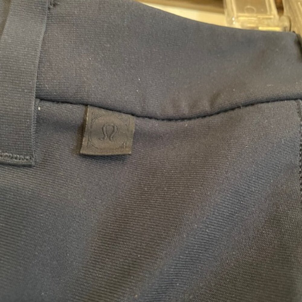 lululemon Commission Pant in Navy Blue, Size 36 - Picture 6 of 7